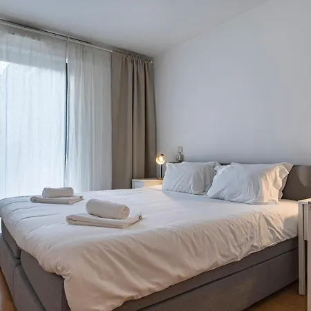 Lovelystay - 2bdr Downtown W/terrace Appartement Lissabon
