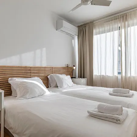 Lovelystay - 2bdr Downtown W/terrace * Lisboa