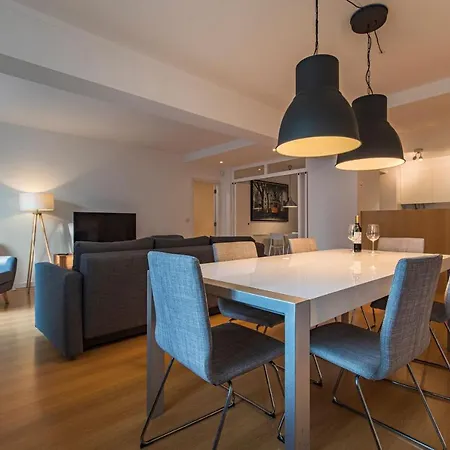 Lovelystay - 2bdr Downtown W/terrace Lisboa