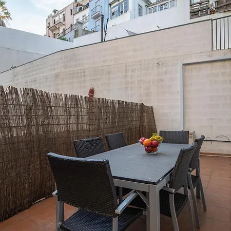 Lovelystay - 2bdr Downtown W/terrace * Lisboa